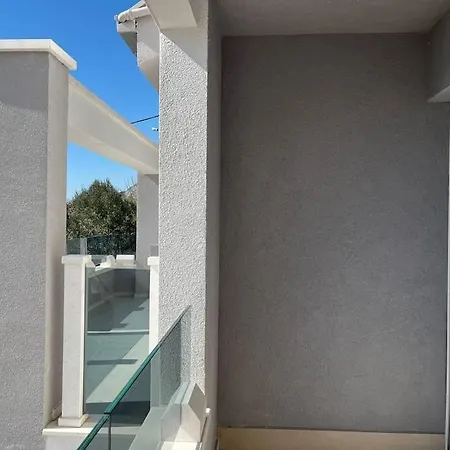 Lelas-apartment Mediterraneo Omis
