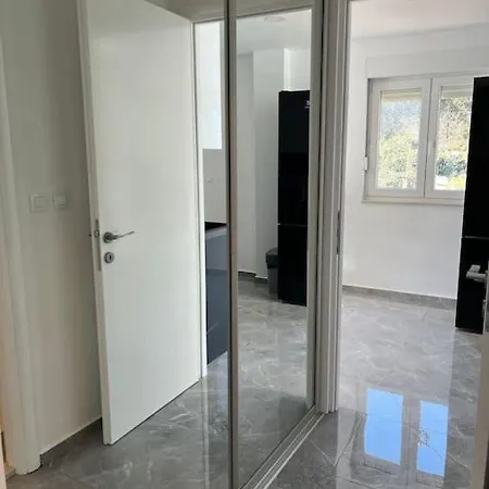 Apartment Lelas