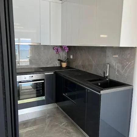 Apartment Lelas