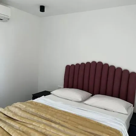 Lelas Apartment Omiš