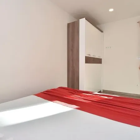 Apartment Lelas
