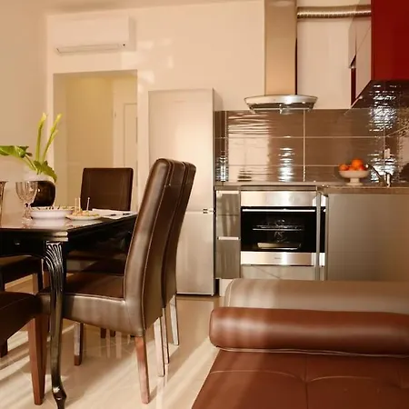 Apartment Lelas