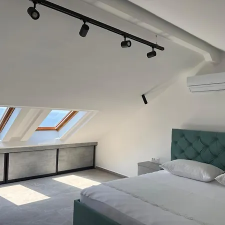 Lelas Apartment Omiš
