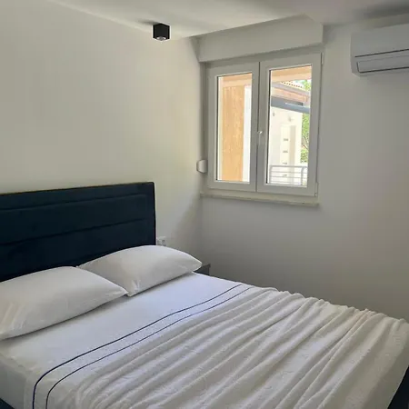 Apartment Lelas