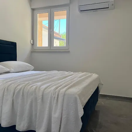 Lelas Apartment Omiš