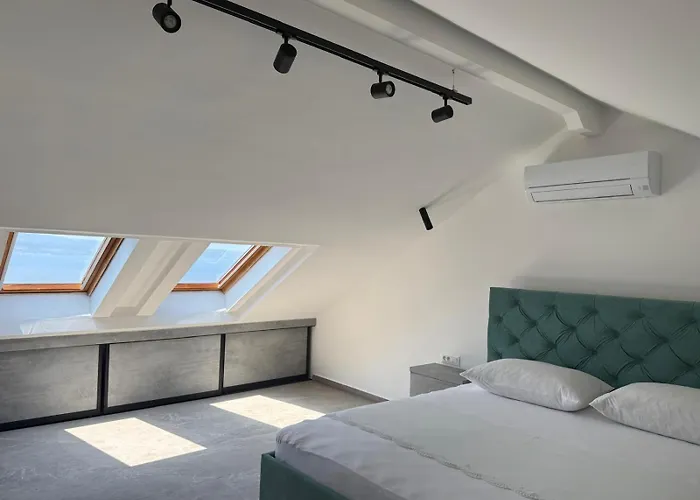 Lelas Apartment Omis